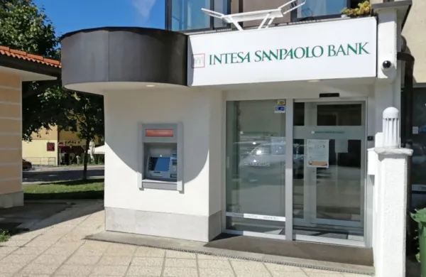 Brez banke le niso ostali