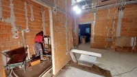 Prostore za rehabilitacijo odraslih bodo urejali do prihodnjega 
julija, do takrat bodo morali pacienti potrpeti v začasnih. 