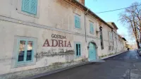 Okrožno sodišče je zavrnilo zahtevek občine, prodajna pogodba za nekdanje gostišče in hotel Adria velja. 
