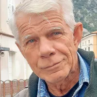 Ivo Barišič, prejemnik tantadruja za življenjsko delo v teatru: “S 
temi maskami smo nekako zombijevski. Pravim, da je včasih 
potreben tak vmesni čas. Plasti se olupijo kot pri čebuli, ostane 
srčika, ki pomeni napredek. Verjamem, da bo tako tudi tokrat.”