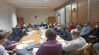 Na prvi izredni seji so razpravljali o tožbah in inšpekcijskih postopkih, v katere je vpletena Občina Vipava.