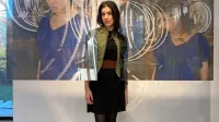 Eva Petrič razstavlja v galeriji Gong, kjer lahko “najdete tudi svojo senco, ko odseva v moji senci”.