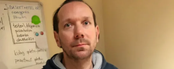 Jan Zavrtanik je izdelal košarkarski priročnik za trenerje nadebudnih  košarkarjev.