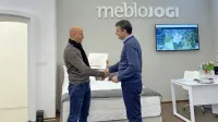 Meblo INT srbski trg osvaja v partnerstvu z lokalnimi prodajalci, ki 
bodo širili njihovo poslanstvo - nuditi spalno udobje najvišjega 
nivoja.