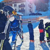 V Italiji je mogoče smučati samo z veljavnim supercovidnim 
potrdilom (PC), ki velja za vse osebe, stare 12 let in več.