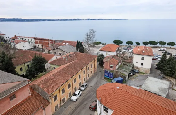 V prostorih nekdanjega Viba filma občina načrtuje nove vsebine, ki bi oživile zapuščeno stavbo.