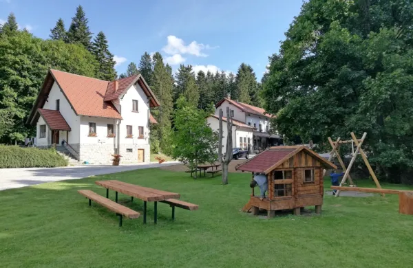 SiDG želi Mašun razviti v zeleno butično destinacijo, ki bi 
obiskovalcem ponudila raznolika  doživetja  v osrčju Snežniških 
gozdov. 