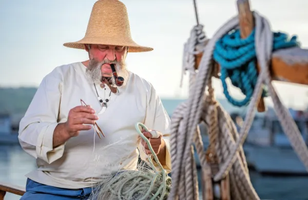 Mnoge ribiške  zgodbe so že zapisane, nekatere se nahajajo v 
zaprašenih knjigah muzejev, spet druge pa krožijo od ust do ust.