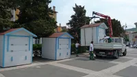 V preteklosti je občina na Lonki predvidela več prodajnih hišk, zdaj pa 
eno samo in na nasprotni strani. 