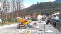 Občina letos nadaljuje  urejanje kolesarske in pešpoti od vojašnice  
v Vipavi do Vrhpolja. 
