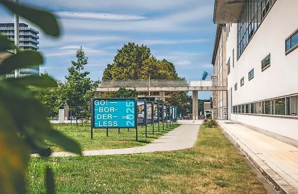 Zavod, ki bo upravljal s projektom EPK, direktorja ne bo dobil pred 
koncem marca.  