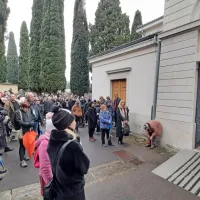 Marko Brecelj je na pogrebu požel dolg in glasen aplavz