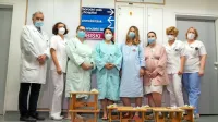 Sedem novorojenčkov, ki so se v postojnski porodnišnici rodili na 
valentinovo, bo domov odšlo z leseno pručko.