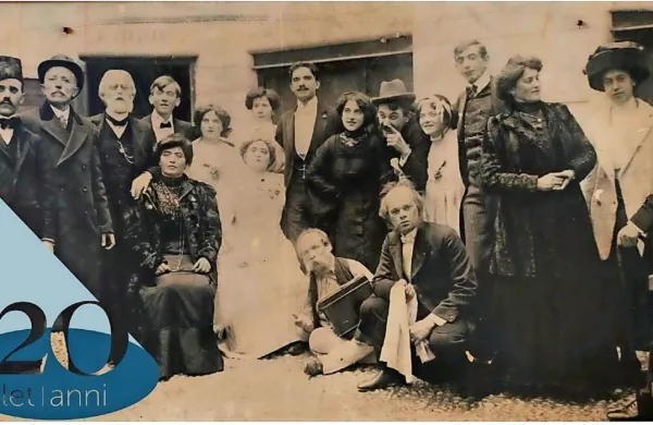 Ena redkih fotografij tržaškega Dramatičnega društva, ki je bilo ustanovljeno leta 1902. 