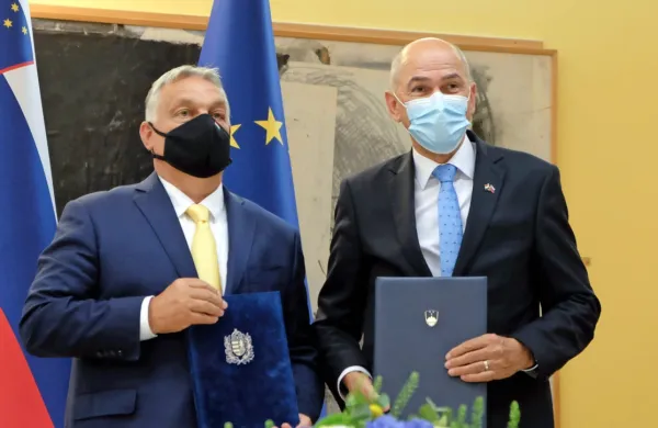 Madžarski premier Viktor Orban med obiskom Slovenije septembra lani