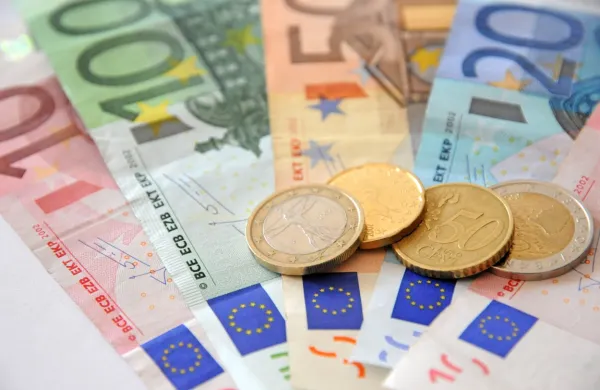 Za garsonjero 63 evrov na mesec