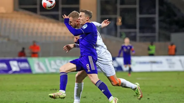 Mariborčani (na fotografiji je Marko Alvir) so bili precej boljši 
tekmec od Sežancev.