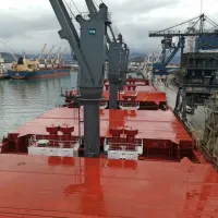 10. april 2018: ladja Rossana je v drugem bazenu Luke Koper.