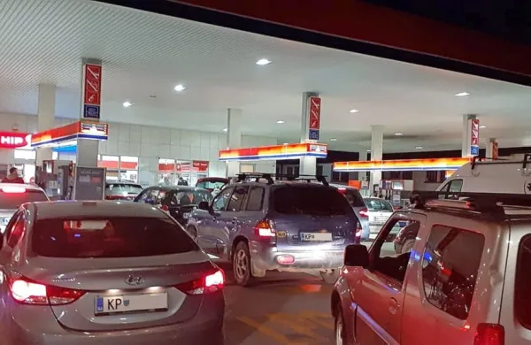 Večerna gneča v Ilirski Bistrici ...