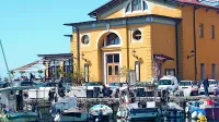 Gledališče Tartini je v uporabi od leta 1910, s tokratno prenovo pa 
bo dobilo novo fasado, vrata, okna in prenovljeno stopnišče. 