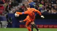 Jana Oblaka tudi nocoj čaka bližnje srečanje s Cristianom 
Ronaldom.  