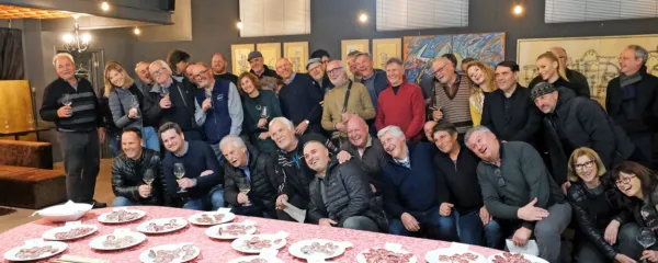 Šalamijada pri Rastiju Fakuču je bila s pisano mednarodno 
udeležbvo, saj so imele svoje predstavnike ob Sloveniji in Italiji še 
Ukrajina, Iran, Rusija, Poljska in ZDA 