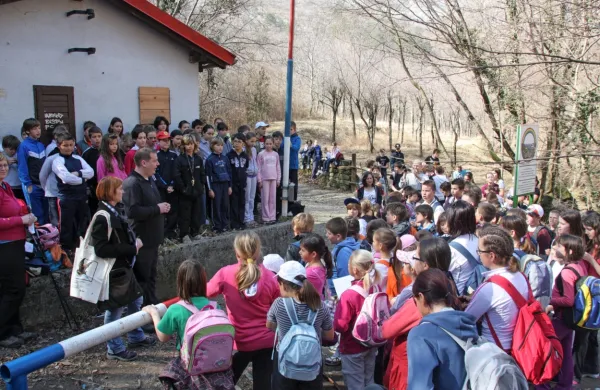 Pohoda med Beko in Botačem se vsako leto udeleži veliko 
pohodnikov.  