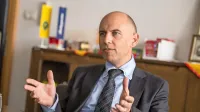 Prvi mož skupine Pivka  Janez Rebec  pravi, da dodatne podražitve 
hrane zagotovo bodo, za koliko, pa je še težko napovedati.  