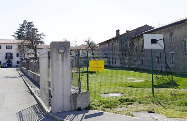 V manj kot štirih mesecih so iz novogoriškega oddelka koprskega 
zapora pobegnili trije jetniki.