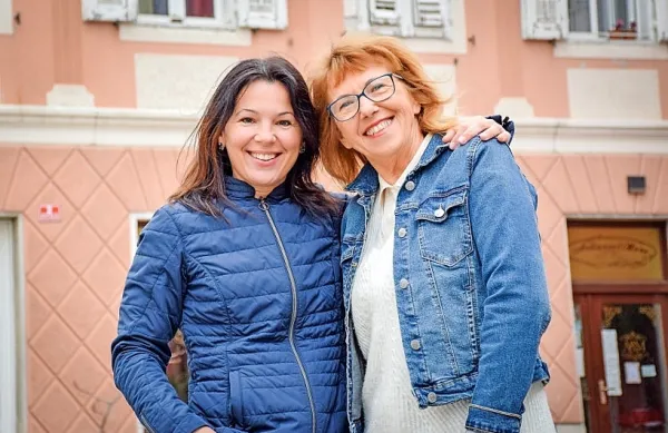 Sanela Kadić in   Rozana Prešern 