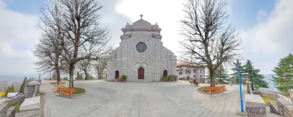 Bazilika Kraljice Svetogorske  je eden najpomembnejših božjepotnih krajev v Sloveniji.