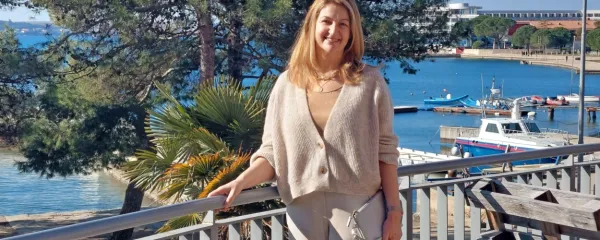 Dr. Aleksandra Brezovec se ukvarja s številnimi vidiki dediščine in 
dediščinskega turizma.