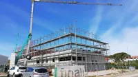 V  desnem delu stavbe bosta PGD Izola in Gasilska zveza Izola 
(njena pisarna  bo  v pritličju), v  levem delu pa Civilna zaščita 
Izola.  
