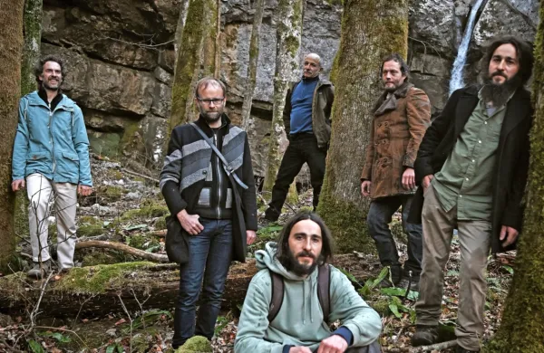 Bakalina Velika so (z leve): Marian Stanić, Dejan Lapanja, Andrea Pandolfo, Matej Magajne, Jani Kutin in  
Samo Kutin (sedi v ospredju). 