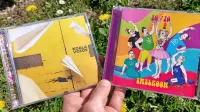 Obe skupini bosta predstavili svoja najnovejša albuma, Koala Voice 
Plato, Zmelkoow pa 10/10, oba izdana  tako na CD-ju kot tudi vinilki. 