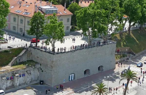 Prenovo  utrdbe Bastion nameravajo izpeljati v drugi polovici prihodnjega leta. 