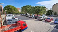 Od prihodnjega ponedeljka bo treba  za parkiranje na parkirišču 
pri trgovini Mercator na Markovcu plačati parkirnino.