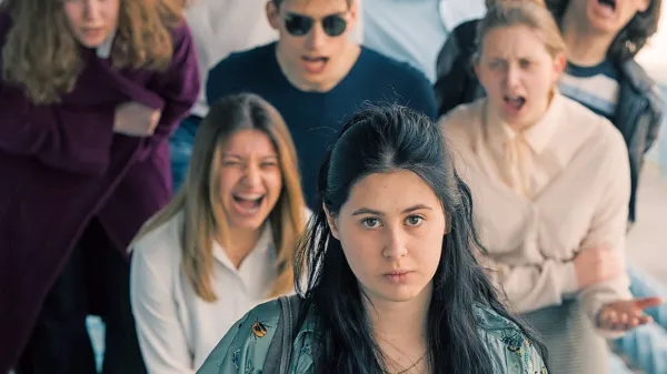 Ekipa Velikega Mladega odra Amo, ki ustvarja predstavo Čas 
besnenja.