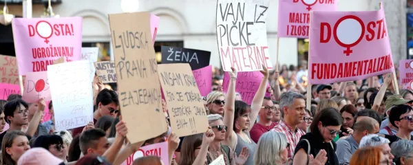 Zakaj želijo, da bi bila pravica do splava moška domena?