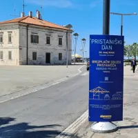 Za oglede pristanišča obvezna prijava