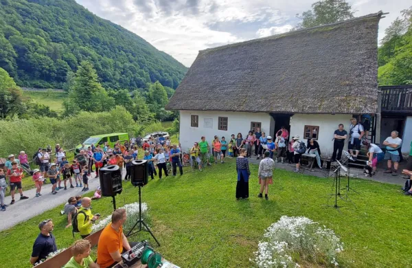 Živahno na Kosmačevi učni poti