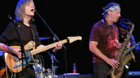 Kitarist Mike Stern in saksofonist Bill Evans sta  bila v Portorožu vrtoglavo energična in ganljivo nežna. 