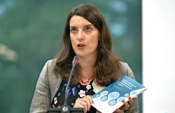 Simona Kustec bo Univerzo v Ljubljani zamenjala za Univerzo v 
Kopru.