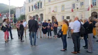 Upravljalci petih enot slovenske svetovne dediščine so   s srečanja 
v Idriji sporočili, da si želijo boljšega upravljanja in sodelovanja z 
vsemi s to dediščino povezanimi - od zasebnih lastnikov do 
države. 