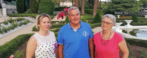 Ana, Vedran in Alenka Bakotić (z leve) so  - če seštejemo vse 
odvzeme - kri darovali že 197-krat. 