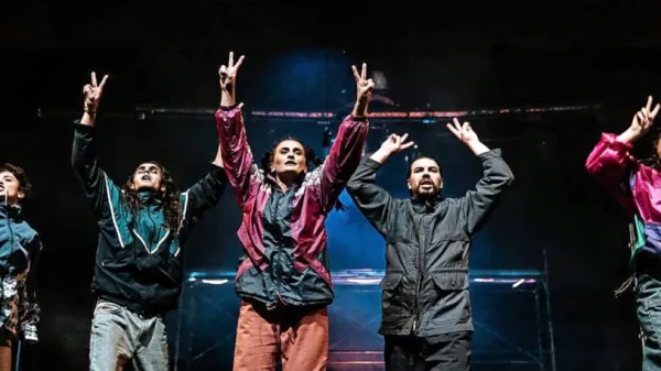 Rock muzikal Pomladno prebujenje bo gostoval na Kromberku 4. 
julija.  