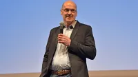 Boris Vitez ima veliko idej. Predlaga, da bi naveza Trst-Ljubljana 
lahko gostila  mladinsko evropsko prvenstvo. 