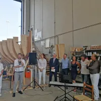 Dogodka so se udeležili tudi tržiška županja Anna Cisint in Đenio 
Zadković, župan Občine Piran, direktor piranskega muzeja Franco 
Juri ter restavratorja jadrnice Simonit in Skabar.