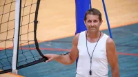 Igor Božeglav v izolski večnamenski športni dvorani Livade, ki jo bližnja OŠ Livade uporablja za pouk športa in že vrsto let tudi 
za  dodatno športno udejstvovanje.