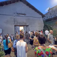 Ob 35-letnici galerije Insula v koprski Libertas vabi impresivna razstava 61 likovnikov